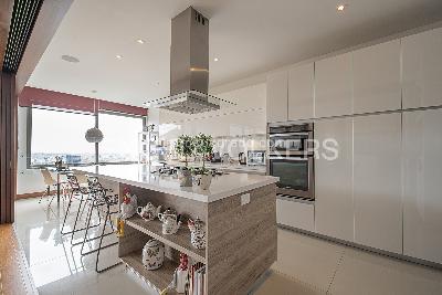 Apartamento de 5 alcobas en venta en Cerros De Los Alpes, Bogotá, 351 m² · foto 4 de 20