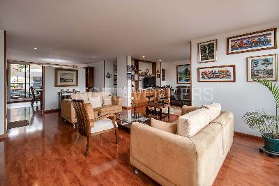 Apartamento en venta en Cerros De Niza, Bogotá · foto 3 de 20