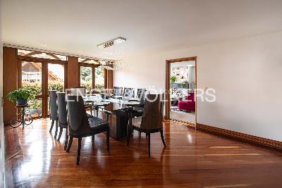 Casa de 4 alcobas en venta en Cerros De Suba, Bogotá, 212 m² · foto 3 de 20