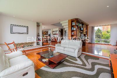 Casa de 4 alcobas en venta en Chia, Chía, 235 m² · foto 2 de 18