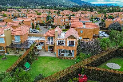 Casa de 4 alcobas en venta en Chia, Chía, 235 m² · foto 17 de 18