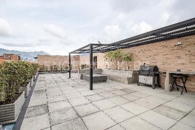 Apartamento de 2 alcobas en venta en Chico Navarra, Bogotá, 139 m² · foto 16 de 16