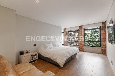 Apartamento de 3 alcobas en venta en El Diamante No. 2, Medellín, 182 m² · foto 6 de 11