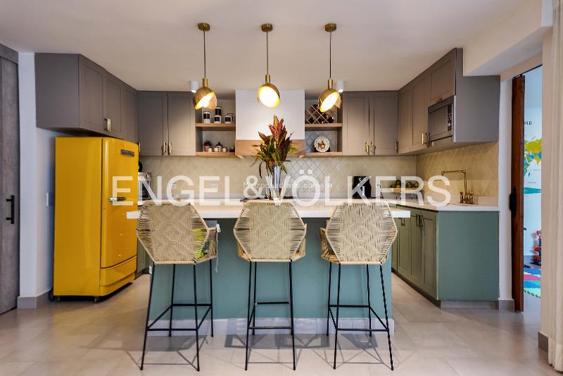 3BR 3-Level House in El Tesoro (El Poblado) with Terrace - 4