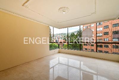 Apartamento de 4 alcobas en venta en La Florida, Medellín, 260 m² · foto 4 de 12