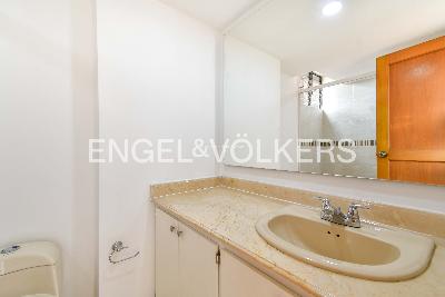 Apartamento de 4 alcobas en venta en La Florida, Medellín, 260 m² · foto 11 de 12