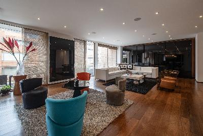 Apartamento de 4 alcobas en venta en La Cabrera, Bogotá, 345 m² · foto 3 de 20