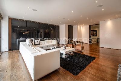 Apartamento de 4 alcobas en venta en La Cabrera, Bogotá, 345 m² · foto 4 de 20