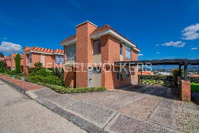 Casa de 3 alcobas en venta en Cajica, Cajicá, 222 m² · foto 14 de 18