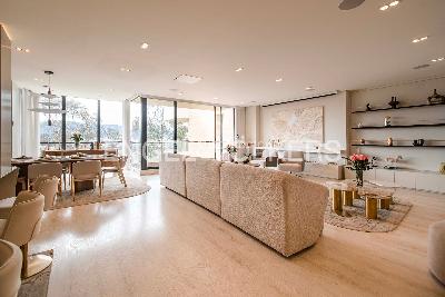 Apartamento de 5 alcobas en venta en Sotileza, Bogotá, 255 m² · foto 3 de 20