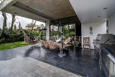 Casa de 4 alcobas en venta en Lindaraja, Bogotá, 400 m² · foto 9 de 20