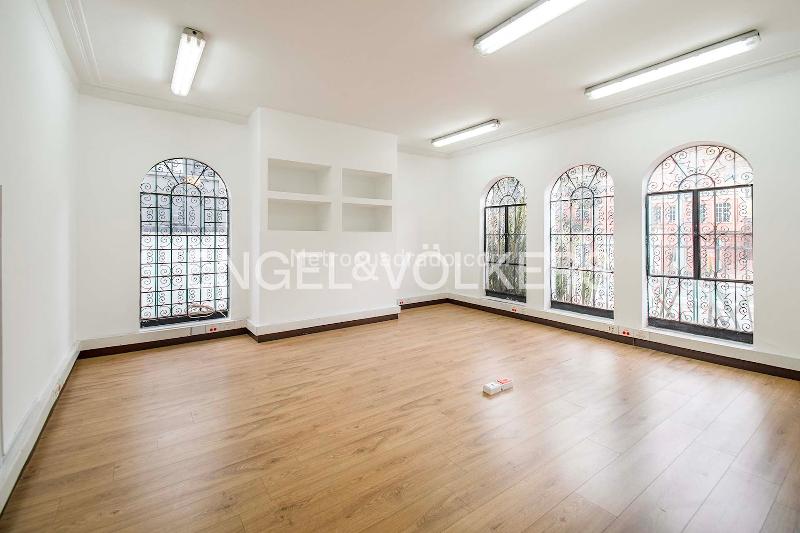 Local Comercial en Venta, Quinta Camacho, Bogotá D.C. - Vista 3