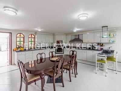 Casa de 3 alcobas en venta en Santa Barbara Alta, Bogotá, 455 m² · foto 7 de 18
