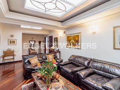 Casa de 3 alcobas en venta en Santa Barbara Alta, Bogotá, 455 m² · foto 9 de 18