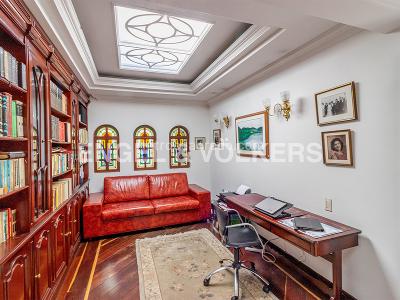 Casa de 3 alcobas en venta en Santa Barbara Alta, Bogotá, 455 m² · foto 10 de 18
