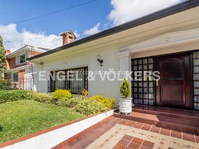 Casa de 3 alcobas en venta en Santa Barbara Alta, Bogotá, 455 m² · foto 18 de 18