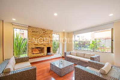 Casa de 5 alcobas en venta en Chia, Chía, 301 m² · foto 2 de 18