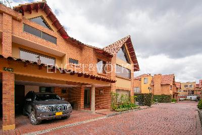 Casa de 5 alcobas en venta en Chia, Chía, 301 m² · foto 16 de 18