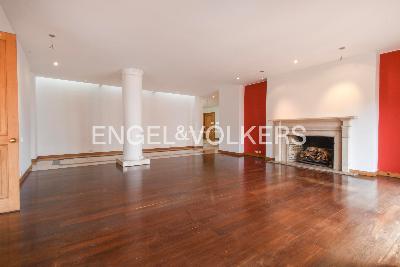 Apartamento de 4 alcobas en venta en Los Rosales, Bogotá, 480 m² · foto 2 de 20