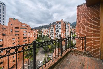 Apartamento de 4 alcobas en venta en Los Rosales, Bogotá, 480 m² · foto 4 de 20