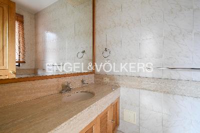 Apartamento de 4 alcobas en venta en Los Rosales, Bogotá, 480 m² · foto 16 de 20