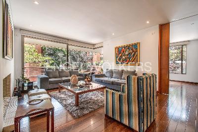 Apartamento en venta en Rosales, Bogotá · foto 2 de 20