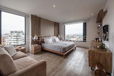 Apartamento de 3 alcobas en venta en Bella Suiza, Bogotá, 294 m² · foto 5 de 19