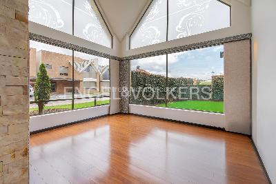 Casa de 3 alcobas en venta en Cajica, Cajicá, 250 m² · foto 2 de 18