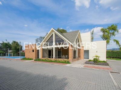 Casa de 3 alcobas en venta en Cajica, Cajicá, 250 m² · foto 18 de 18