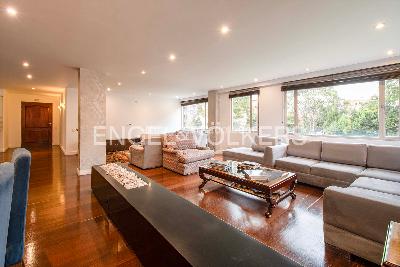 Apartamento en venta en Santa Barbara Occidental, Bogotá · foto 4 de 20