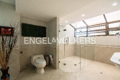Casa de 4 alcobas en venta en El Campestre, Medellín, 685 m² · foto 12 de 18