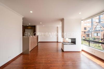 Apartamento en venta en Chico Navarra, Bogotá · foto 2 de 17