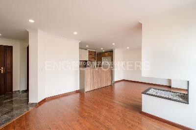 Apartamento en venta en Chico Navarra, Bogotá · foto 3 de 17