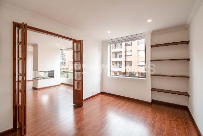 Apartamento en venta en Chico Navarra, Bogotá · foto 8 de 17