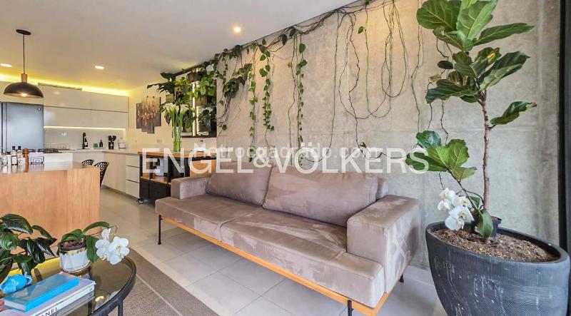 Duplex 2BR Apartment with Terrace and Clubhouse in Cumbres, Envigado - 4