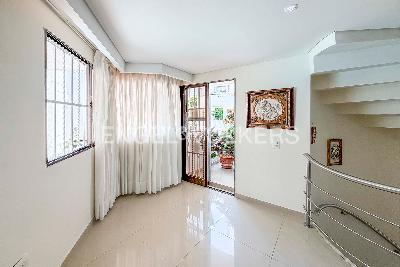 Casa de 3 alcobas en venta en Centro, Bogotá, 143 m² · foto 3 de 19