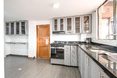 Apartamento de 4 alcobas en venta en Colina Campestre, Bogotá, 128 m² · foto 4 de 18