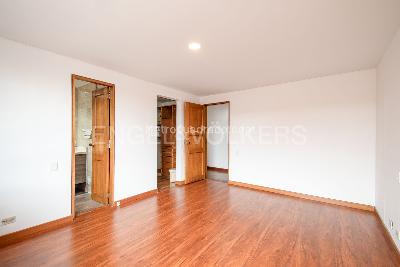 Apartamento de 4 alcobas en venta en Colina Campestre, Bogotá, 128 m² · foto 9 de 18