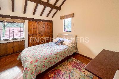 Casa de 5 alcobas en venta en Calleja Alta, Bogotá, 265 m² · foto 17 de 20