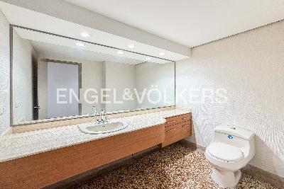 Apartamento en arriendo en Los Balsos, Medellín · foto 10 de 18
