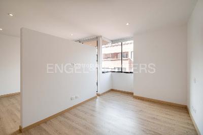 Apartamento de 1 alcoba en arriendo en Santa Barbara Central, Bogotá, 55 m² · foto 7 de 13