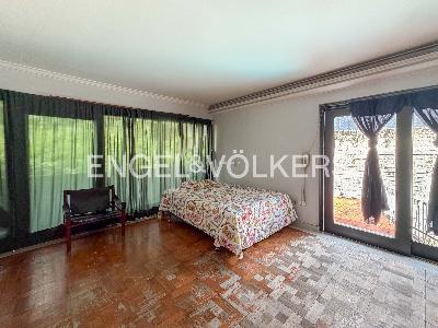 Casa de 4 alcobas en venta en La Aguacatala, Medellín, 1047 m² · foto 9 de 17