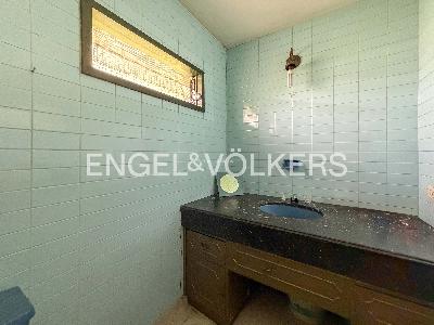 Casa de 4 alcobas en venta en La Aguacatala, Medellín, 1047 m² · foto 10 de 17