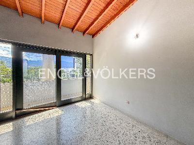 Casa de 4 alcobas en venta en La Aguacatala, Medellín, 1047 m² · foto 11 de 17