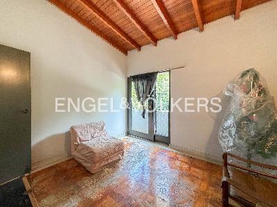 Casa de 4 alcobas en venta en La Aguacatala, Medellín, 1047 m² · foto 13 de 17