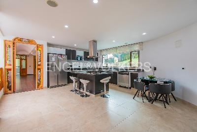 Casa de 5 alcobas en venta en Chia, Chía, 554 m² · foto 6 de 20