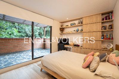 Apartamento de 3 alcobas en venta en El Tesoro, Medellín, 143 m² · foto 12 de 15