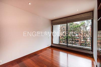 Apartamento de 4 alcobas en venta en Chico Reservado, Bogotá, 258 m² · foto 4 de 20