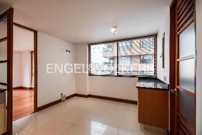 Apartamento de 4 alcobas en venta en Chico Reservado, Bogotá, 258 m² · foto 8 de 20