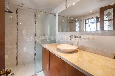 Casa en venta en Santa Barbara Central, Bogotá · foto 16 de 19